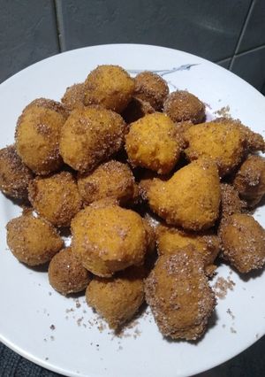 Una foto de Buñuelos Dulces de Harina de Arroz