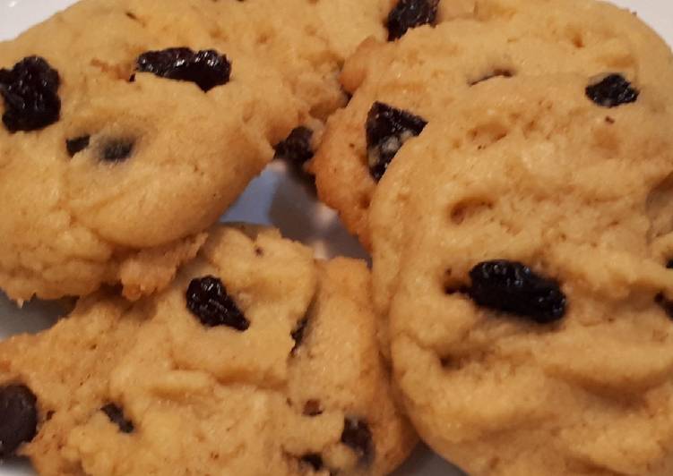 Langkah Mudah untuk Menyiapkan Raisin Cookies yang Bisa Manjain Lidah