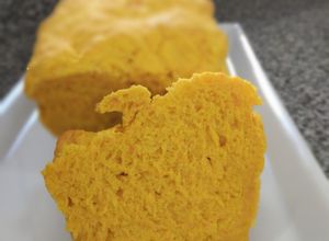 Una foto de Pan de zapallo y cúrcuma