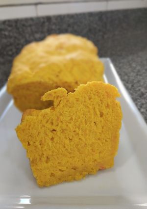 Una foto de Pan de zapallo y cúrcuma