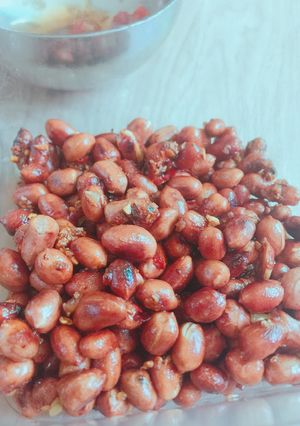 Hình của món Lạc rang tỏi ớt.