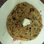 मेथी परांठा विथ पनीर स्टाफिंग (Methi parantha with paneer stuffing recipe in hindi)