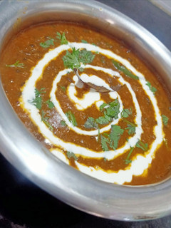 A picture of Dal Makhani.