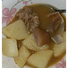 A picture of Yam pepper soup.