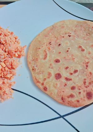 A picture of Cheesy Namkeen paratha.