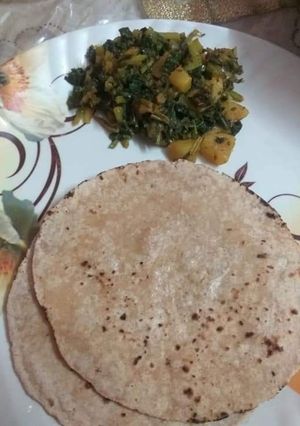 मूली के पत्तों की भूजी (Mooli ke patto ki bhuji recipe in Hindi) रेसिपी मुख्य फोटो