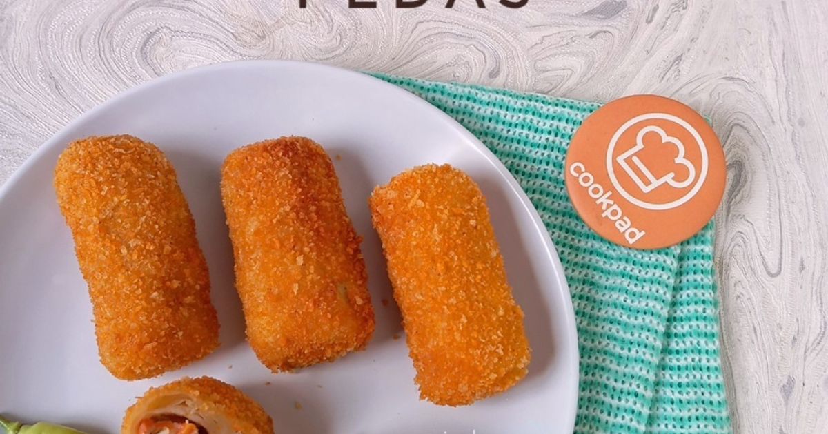 Risoles Ayam Macaroni Pedas