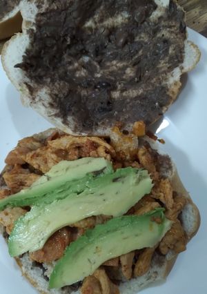 Una foto de Tortas de milanesa de puerco
