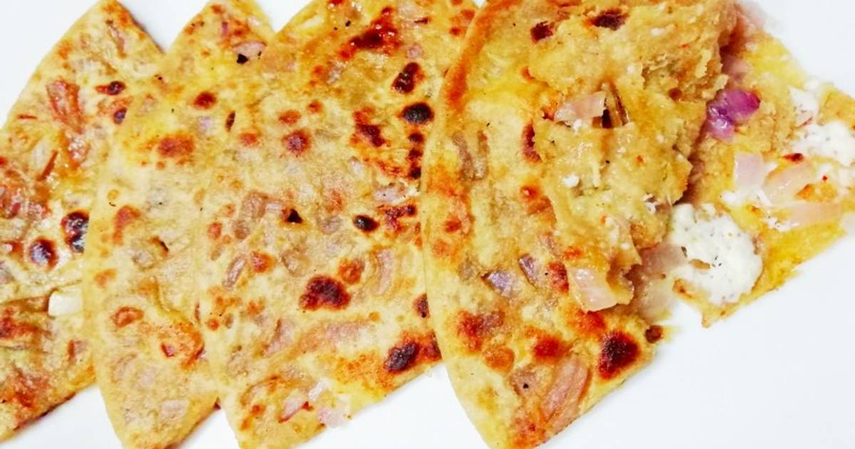 Paneer Onion Paratha Recipe by Neelam Chopra Cookpad