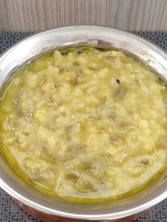 ખીચડી (Khichdi Recipe In Gujarati) રેસીપી મુખ્ય ફોટો