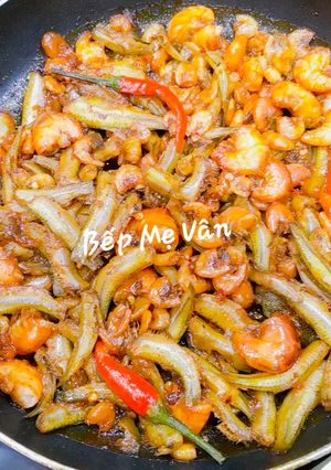 Hình của món Cá lòng tong và tôm sông kho khô.