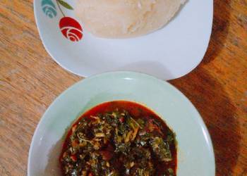 Easiest Way to Prepare Delicious Vegetable soup and yellow garri