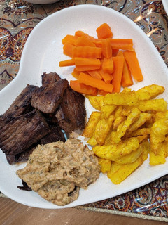 عکسی از دستور استیک گوشت با سس قارچ