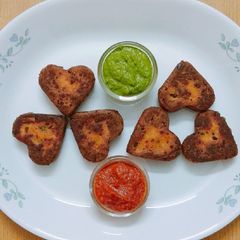 A picture of Aloo Tikki.