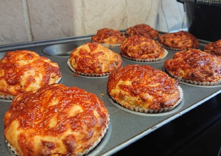 Steps to Prepare Gordon Ramsay Cheese And Ham Muffins