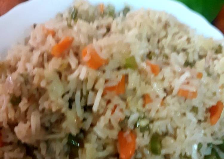 Simple Way to Make Any-night-of-the-week Vegetable fried rice