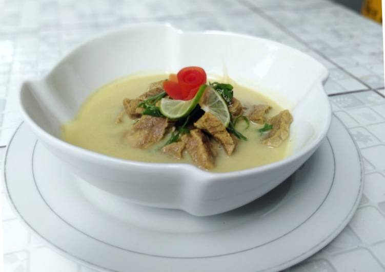 Soto Kuning Bogor