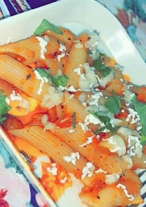 A picture of Red sauce pasta.
