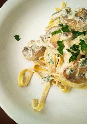 Foto di Tagliatelle cremose ai funghi