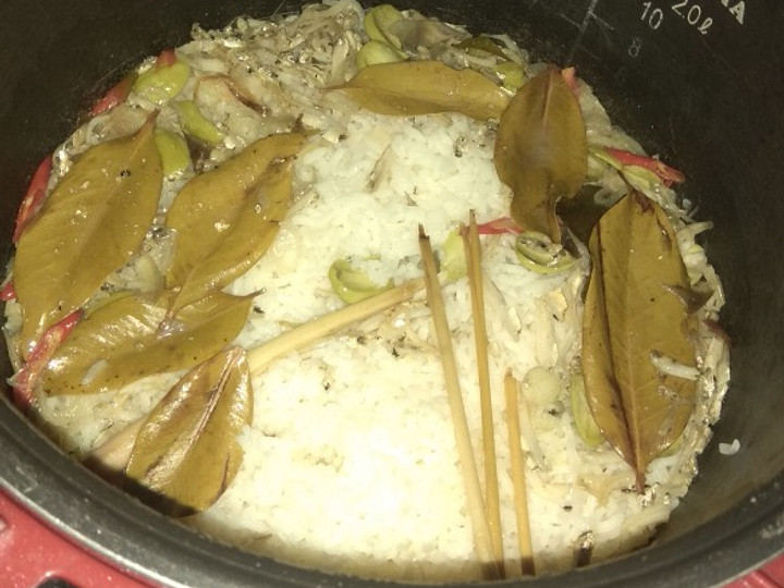 Cara Gampang Membuat Nasi liwet RiTe (teri Pete), Sempurna