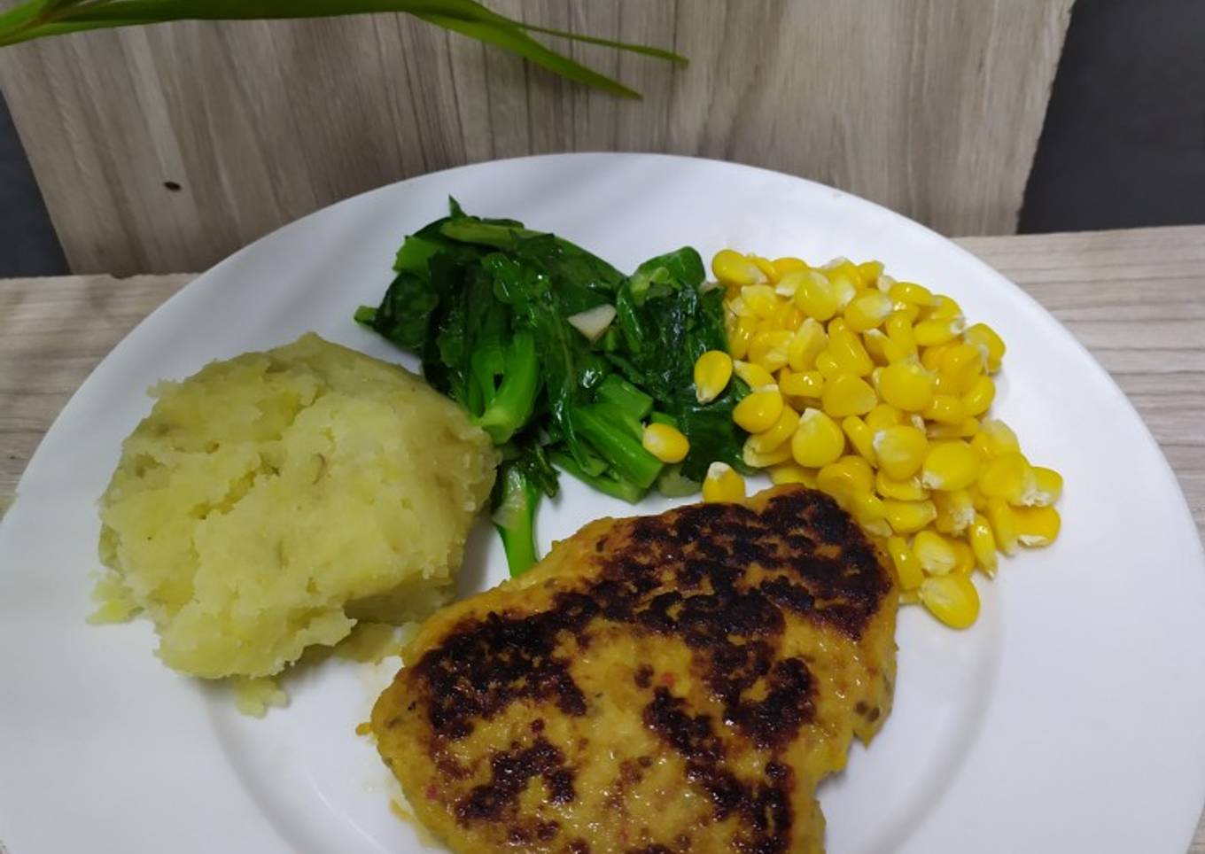 Mashed potato daging ayam panggang