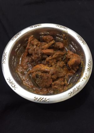 A picture of Coconut chicken Gravy.