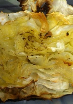 Una foto de Rebanadas de col al horno