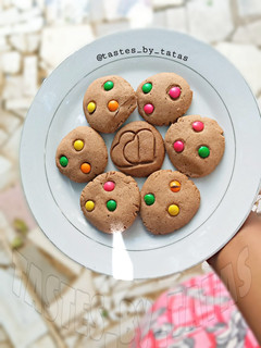 A picture of Rainbow chocolate cookie.