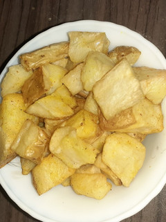 A picture of Crispy potato fries.
