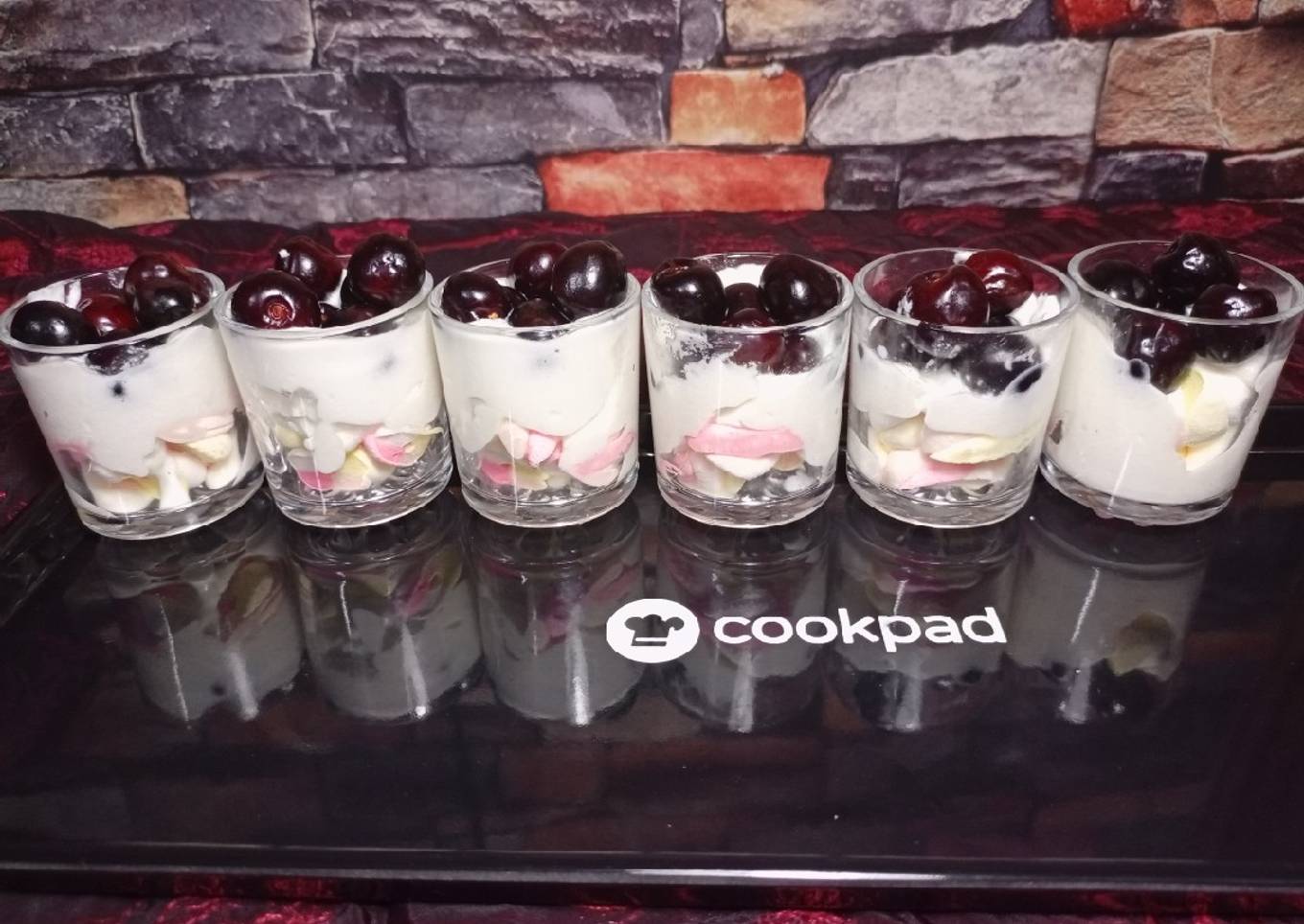 CHERRY FLUFF SHOTS😘