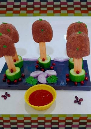 અવધિ ગલૌટી કબાબ (Awadhi Galoti Kebab Recipe In Gujarati) રેસીપી મુખ્ય ફોટો