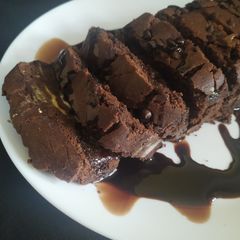 A picture of Eggless soft ragi cake.