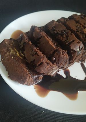 A picture of Eggless soft ragi cake.