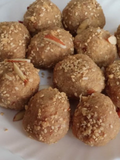 A picture of Pinni Recipe.