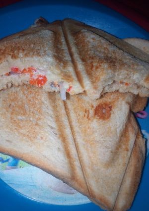 A picture of Delicious Toasted bread.