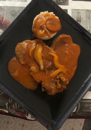 Una foto de Chuletas de cerdo en salsa de setas