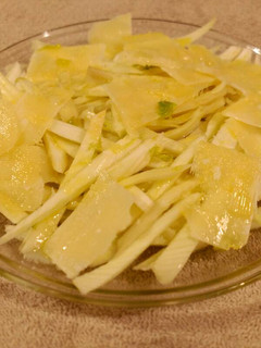 Una foto de Ensalada de hinojo con queso Grana Padano