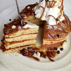 A picture of Souffle pancakes.