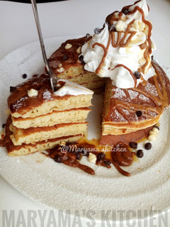 A picture of Souffle pancakes.