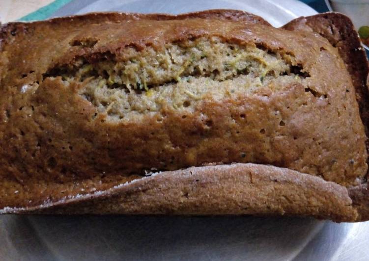 How to Make Homemade Zucchini Orange Bread
