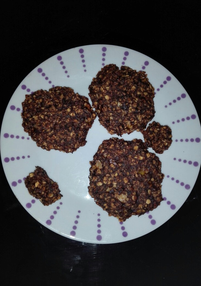 Una foto de Galletas de avena, plátano y chocolate