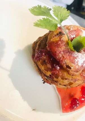 A picture of Apple fritters.