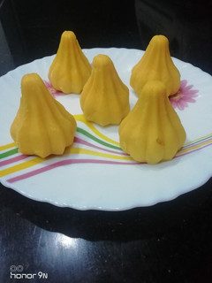 A picture of Mawa Kesar Modak.