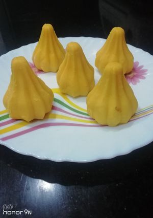 A picture of Mawa Kesar Modak.