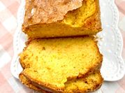 Una foto de budín de mandarina