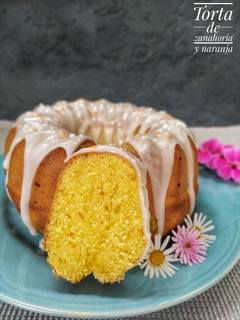 Una foto de Torta de naranja 🍊 y zanahoria 🥕
