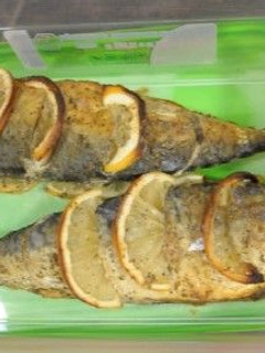 Фото Запеченная скумбрия с лимоном.