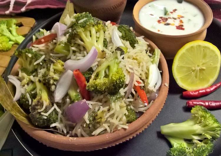 Recipe of Perfect Ramadan Special - Broccoli Fried Rice