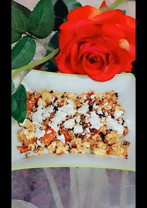 पनीर भुर्जी (paneer bhurji recipe in Hindi) रेसिपी मुख्य फोटो