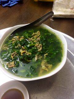 Hình của món Canh ngao rau mồng tơi.